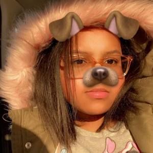 Meet your Posher, Lily